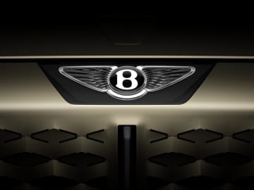 ベントレーが新しい“ウィングドB”エンブレムを発表、新時代の到来を予告⁉︎
