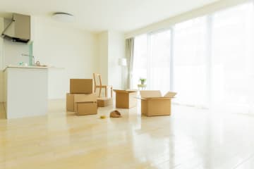 6年間住んだ賃貸の”退去費用”が「20万円」!? ペットや喫煙はなく、掃除もきれいにして退去しましたが、普通なのでしょうか？