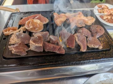 【神保町】1,250円で焼肉食べ放題！大行列の「神保町食肉センター」ランチが最高すぎ