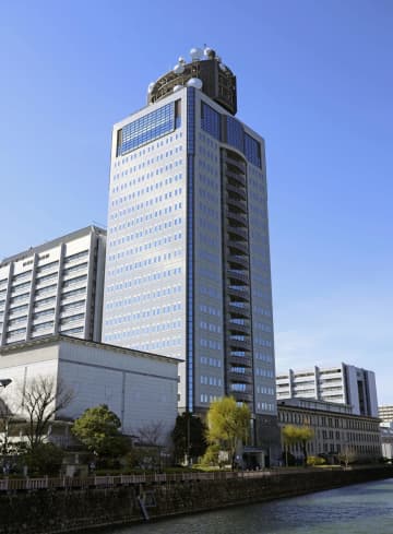 女性2人の刺し傷10カ所以上　逮捕男に強い殺意か、浜松の刺殺
