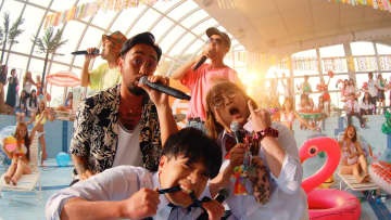 ORANGE RANGE×マユリカ “平成あるある”72連発の『イケナイ太陽』令和ver.新MV公開！マユリカは平成の男子高校生＆女子高校生に