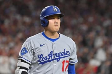大谷翔平が不満げに首を振った疑惑の1球　米解説が誤審を指摘「全然惜しくもない」