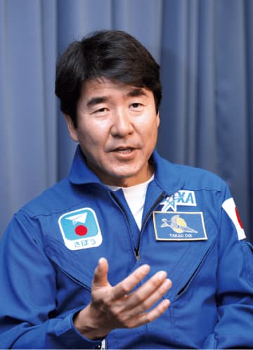 宇宙飛行士の土井隆雄氏が龍谷大学客員教授に就任