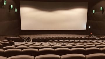 映画館での映画鑑賞は時代遅れ？広がる「映画以外の用途」での映画館活用