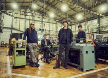 スピッツ、6thアルバム『ハチミツ』30周年記念盤リリース　ボーナストラックにライブ音源収録