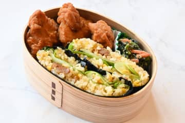 これが冷凍チャーハンアレンジの最適解！すぐできておいしい「火を使わないレシピ2選」がラクすぎた♪