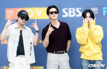 【PHOTO】WINNER「2時脱出Cultwo Show」出演のため放送局へ