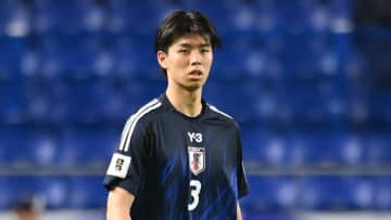 20歳の日本代表DF、J1強豪から英プレミア移籍が決定！移籍金は約10億円「自分の夢を叶えるために頑張ってきます」