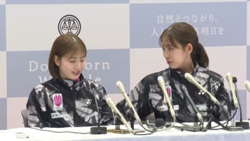 シダマツがペア解消の会見で見せた細やかなしぐさ　普段の志田千陽と違う話し方　思いやりを見せる松山奈未