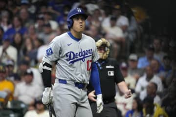 大谷翔平　判定不服でひまわりの種をヤケ食い？ 見逃し三振に何度も首を振り不満あらわ