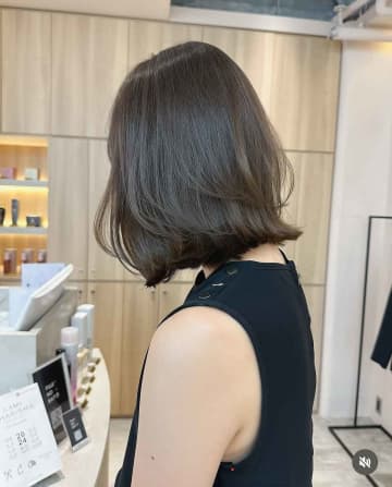 【40・50代のイメチェン】切るだけでトレンド感♡「レイヤーヘア」