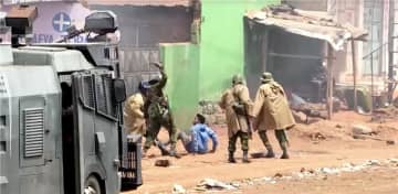 ケニア全土で反政府デモ　少なくとも11人死亡、560人以上逮捕