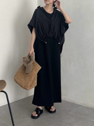 大人の夏コーデは「黒ブラウス」で着映える♡シンプルでもおしゃれ！最旬着こなし5style