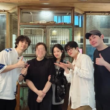 『未知のソウル』の4人がプライベートで集合！居酒屋→4カット撮影にファン歓喜【PHOTO】