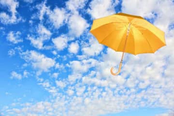 「晴雨兼用の傘」を英語で言うと？