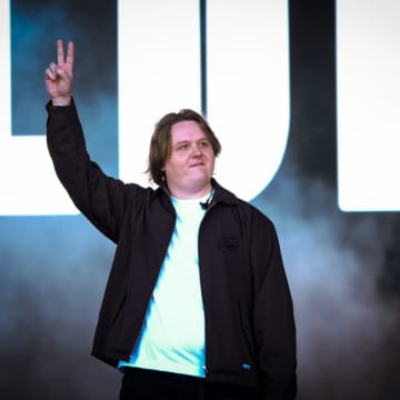 ルイス・キャパルディ、年内にも新作EPをリリース？