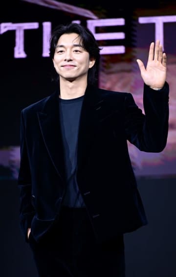俳優コン・ユの誕生日にファンクラブが小児がん患者の治療費を寄付 善良な影響力広める