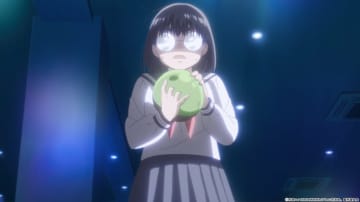 ボウリング中に思わぬハプニング連発…アニメ『ブスに花束を。』第2話あらすじ&先行カット公開