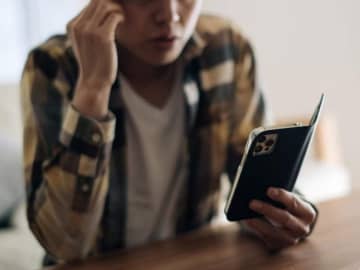 「アメリカ経済は今後も上がり続ける」から安泰？ FP1級芸人が語る、投資で損する人の危険な思考