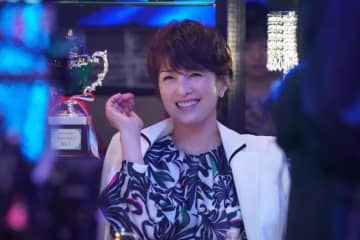 吉瀬美智子、『愛の、がっこう。』出演決定！　ホストクラブをかき乱す太客を豪快に演じる