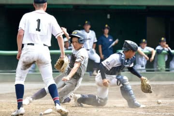 ＜高校野球＞埼玉大会きょう18試合を開催へ　7球場で実施、2試合が継続試合　川越が正智深谷を破る　浦和実はコールド勝ち　立教新座は6点ビハインドをはね返し、11―8で勝利