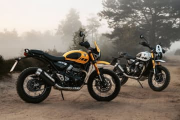 トライアンフ、オフロード性能を高めた新型『スクランブラー400 XC』を発表