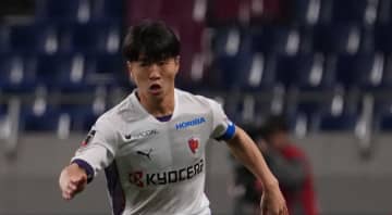 ドイツ移籍の23歳日本人MF、いきなり「パーフェクト」な英語を披露する