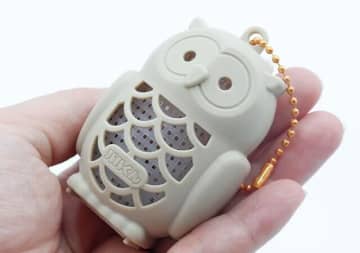 ダイソーのこれ小さいけど優秀すぎる！お出かけに持ってくと助かる～！コンパクトな便利グッズ