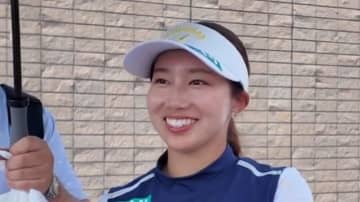 23歳の“癒し系”ルーキーに長蛇の列が！「素晴らしい神対応」「可愛いが過ぎる」とギャラリー大注目