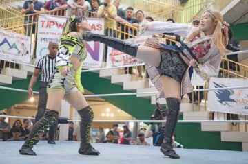 【東京女子】インター王者・鈴芽が宮本もかとの前哨戦で快勝し王座防衛に弾み！「1回1回を全力で戦って、大田区に向かって行くのが楽しい」