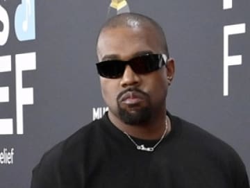カニエ・ウェスト、元アシスタントから性的暴行と性的人身売買で告発