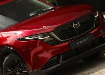 新型マツダCX-5を欧州初公開　快適性と魂動デザインが進化
