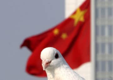 中国主導の調停機関発足、国際社会に亀裂深化か