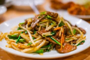 料理研究家リュウジ、”お店の味を再現”『南京亭のレバニラ炒め』の作り方が話題！関東で”一番旨い”中華チェーンの味を完全再現…ネットでも反響の声多数「待ってましたぁぁぁぁぁぁぁぁ」「きた！南京亭の再現！」「まじでうまいんで絶対作ります！」