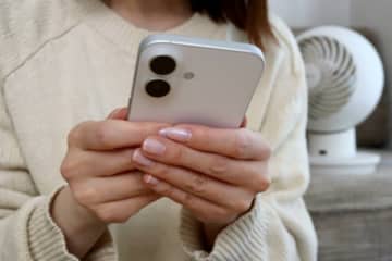 BL小説の感想を友人にLINEしていたら「マナー違反」と激怒された女性　「あなた何様？」と怒りの絶縁