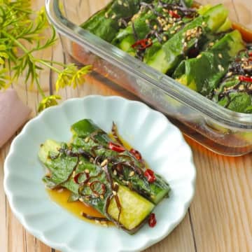 【大葉、まだ薬味にしか使ってないの？】「夏の冷蔵庫はコレ常備」大葉で巻くだけの簡単副菜レシピ3選