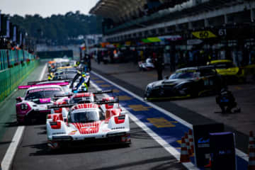 ポルシェ1-2、初日最速は6号車。ヴァルキリー2台がトップ10入り【第5戦FP2レポート】