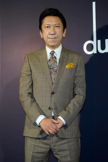 「ビックリ」布袋寅泰のトレーニング姿に「体柔らかい」「知られざる努力の一面」と驚きの声