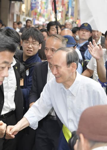 自民・菅副総裁、コロナワクチン1日100万回の実績を強調　横浜で応援演説
