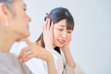関わりたくない姑の特徴13選…嫁が「もう限界」と感じる理由とは？