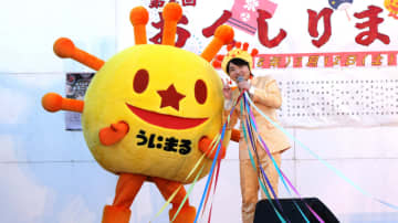 小山雄大 観光大使を務める奥尻島で開催された「おくしりまるごと祭」で全10曲を披露