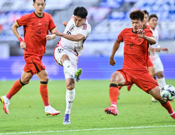 森保ジャパン、中国戦の公式観客数は1661人の低調さでスタジアム収容率は4％……7・8開催の香港戦は687人と衝撃的な少なさで注目集まる中、土曜開催も振るわず
