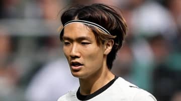 28歳日本代表スター、20億円の契約解除条項失効で値下げか 「15億円前後で売却の意向」