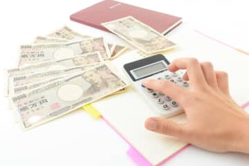 40代の共働きで世帯年収「900万円」。2人の子どもを医学部に入れたら“貯金がゼロ”に！ 40代で“老後の貯金”がないのはまずいでしょうか？