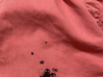 服に墨汁を付けた息子　２日後に、同じ服を着たワケに「発想が天才」「その手があったか」