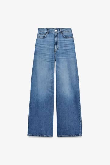 【ZARA】セールで欲しい「トレンドデニム」って？