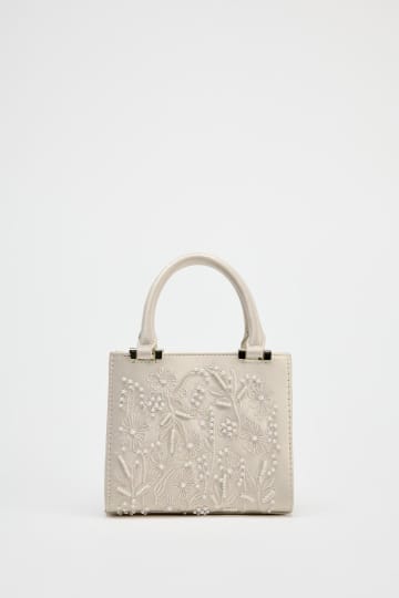 ZARA】持つだけで即こなれる♡「刺繍バッグ」 | チバテレ＋プラス