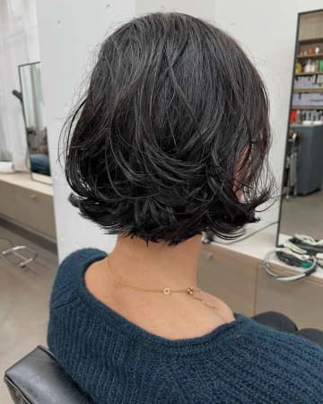 「汗で髪ボサボサ」な＜50代＞→ 即こなれ！【パーマスタイル】でストレスから解放♡