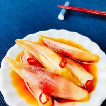 【余ったみょうがはアレに漬けるだけ！！】「絶品すぎて作り置きにならない」大量消費レシピ3選