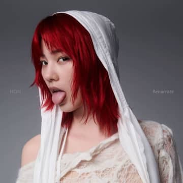 のん、イメージガラリの赤髪姿を披露！「ますます虜に」「凄くカッコイイ」と絶賛の声